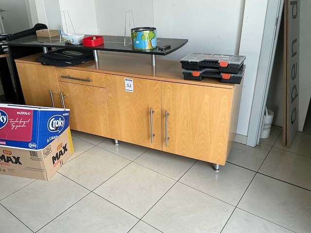 Wandkast - afbeelding 1 van  4