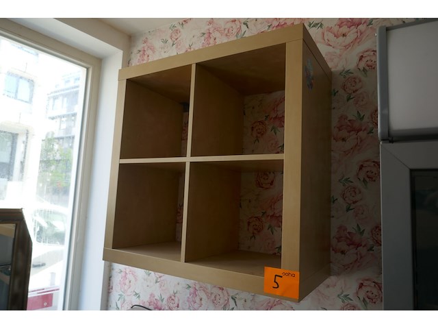 Wandkasten + tafel met glazen blad - afbeelding 3 van  6