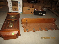 Wandklok en wandkapstok - afbeelding 1 van  2