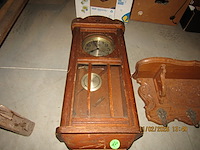 Wandklok en wandkapstok - afbeelding 2 van  2