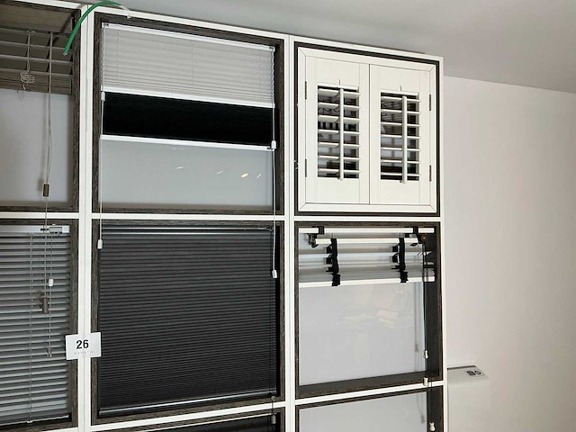 Wandmeubel / display - afbeelding 2 van  4