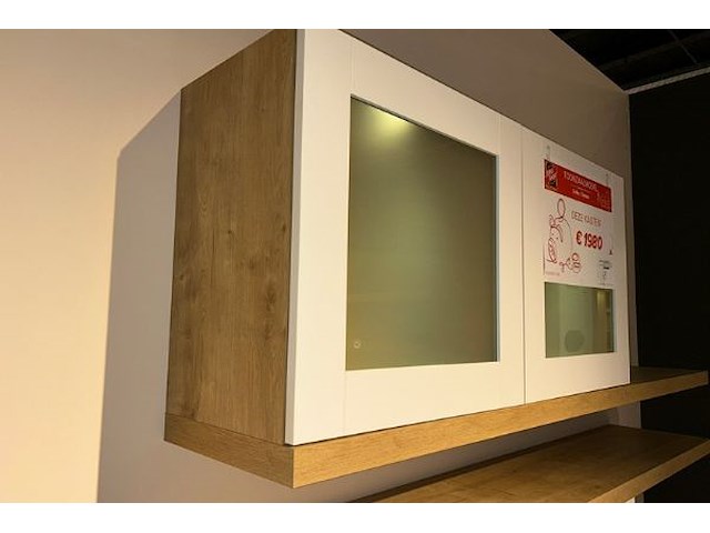 Wandmeubel voor in keuken - afbeelding 2 van  6