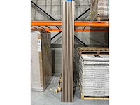 Wandpaneel walnut 12,29 m² - afbeelding 1 van  2