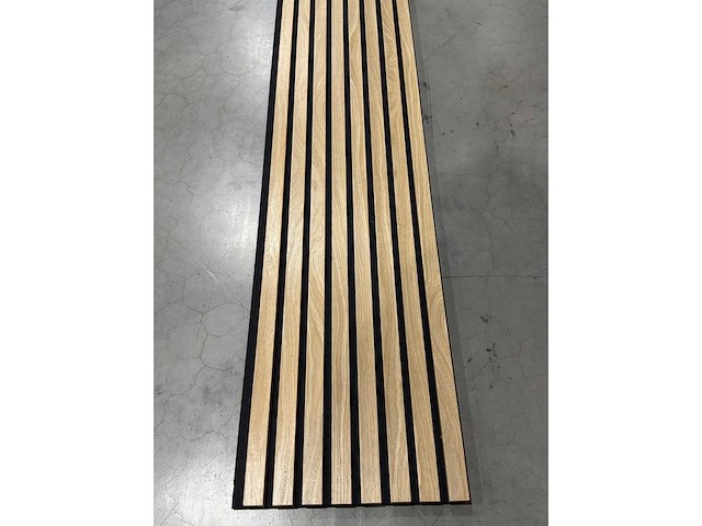 Wandpaneel walnut 7,89 m² - afbeelding 2 van  3