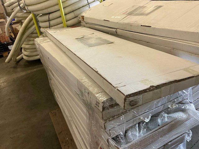 Wandradiatoren (16x) - afbeelding 2 van  8