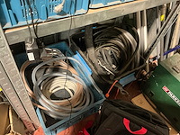 Wandrek met inhoud (3x) - afbeelding 17 van  19