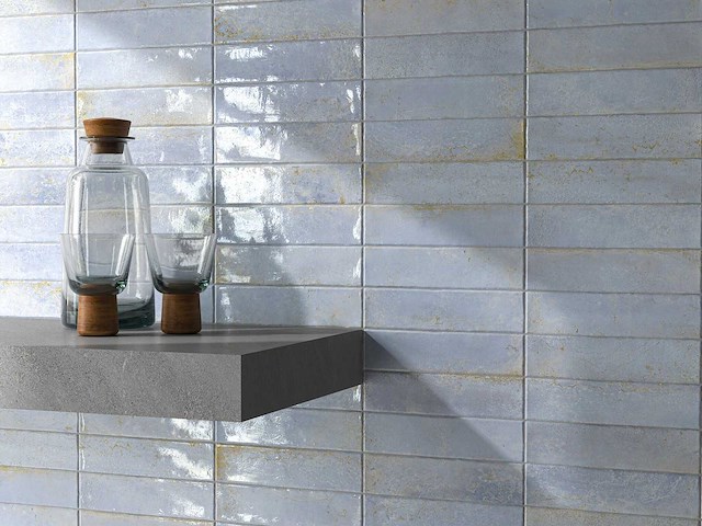 Wandtegels 48m2 industrial blue glanzend 7,5x30cm - afbeelding 1 van  4