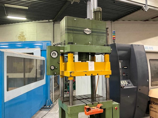 Wanzke wp45 hydraulische pers - afbeelding 1 van  6