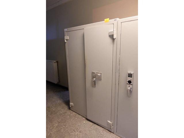 Wapenkast - afbeelding 1 van  7