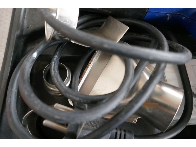 Warmeluchtpistool powerplus - afbeelding 4 van  4