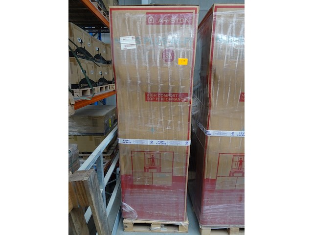 Warmtepompboiler ariston nuos plus system wifi 252 - afbeelding 1 van  3