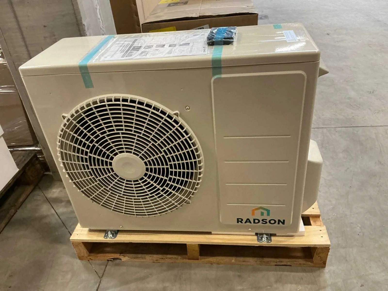 Warmtepompen, warmtepompboilers en installatiematerialen voor vloerverwarming