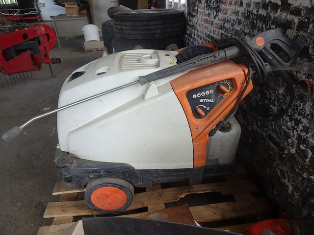 Warmwaterhogedrukreiniger stihl - afbeelding 1 van  3