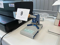 Warrior 21144 manuele hoekafrond machine - afbeelding 1 van  4