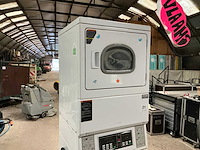 Wasmachine en droogkast - afbeelding 2 van  8