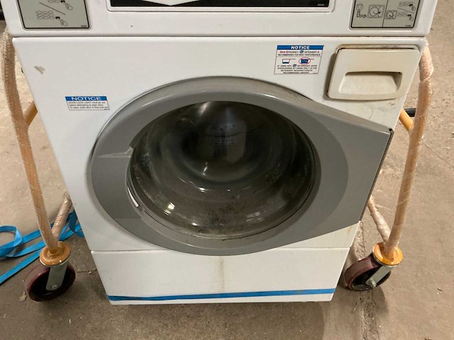 Wasmachine en droogkast - afbeelding 5 van  8