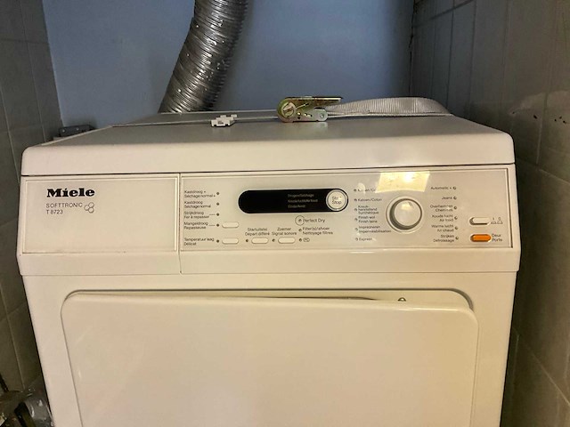 Wasmachine en droogkast - afbeelding 1 van  3