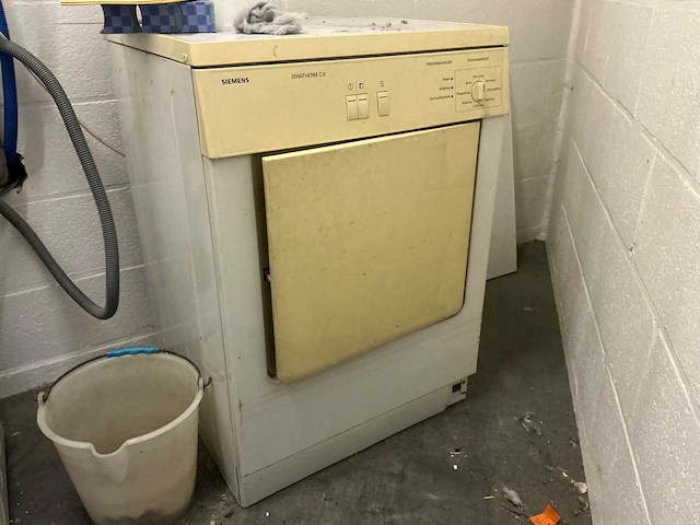 Wasmachine en droogkast - afbeelding 4 van  5