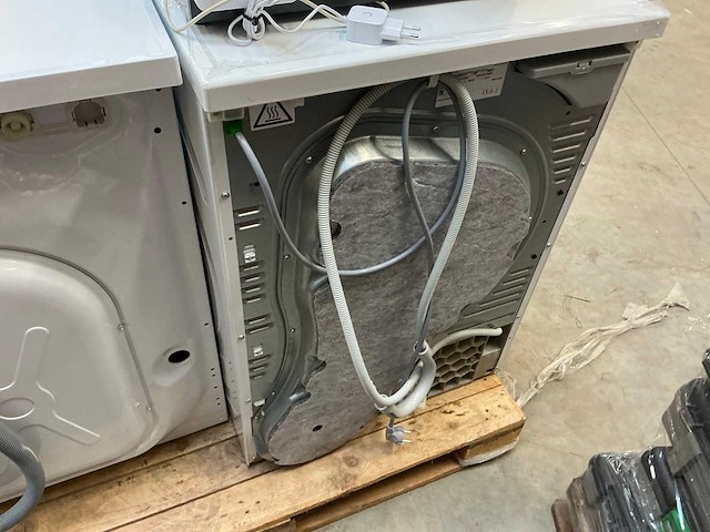 Wasmachine en wasdroger - afbeelding 4 van  6