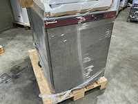 Wasmachine + industriële koelkast + dampkap + vaatswasmachine - afbeelding 5 van  10