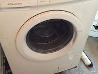 Wasmachine - afbeelding 1 van  4