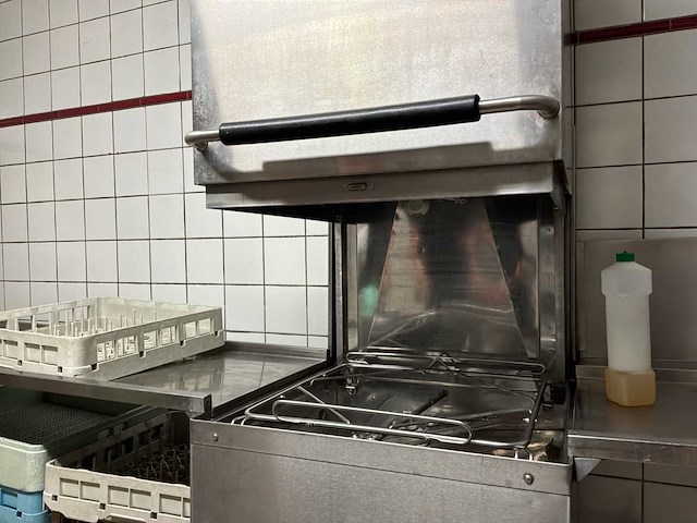 Wasstraat krattenwasmachine - afbeelding 3 van  4