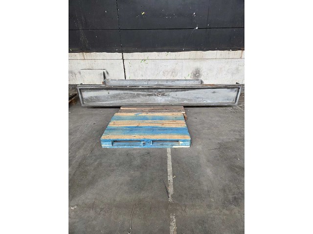 Wastafel beton (3x) - afbeelding 6 van  12