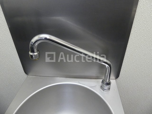 Wastafel met drukknop - afbeelding 4 van  9