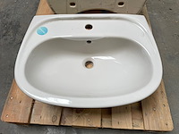 Wastafel norm - afbeelding 1 van  2