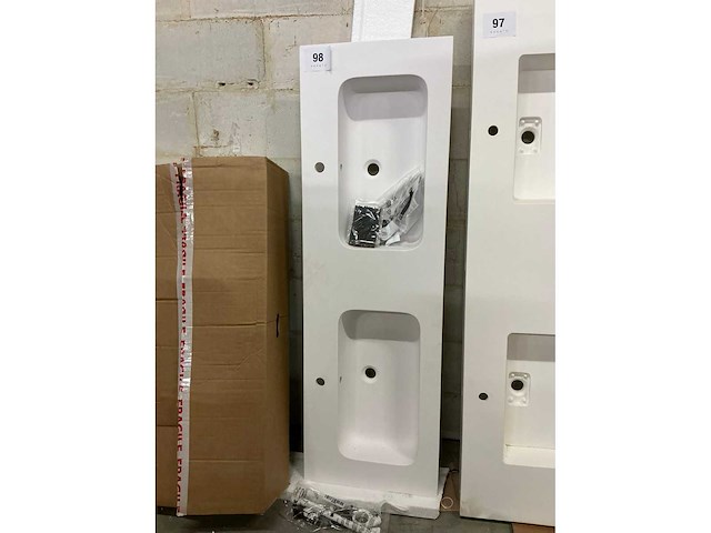 Wastafeltablet - afbeelding 1 van  4