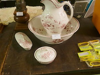 Wasteil in keramiek - afbeelding 1 van  1