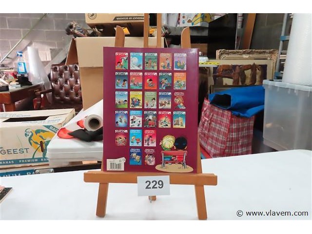 Wat heeft hij toch? - afbeelding 2 van  2