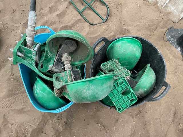 Waterbak met vlotter (11x) - afbeelding 2 van  4