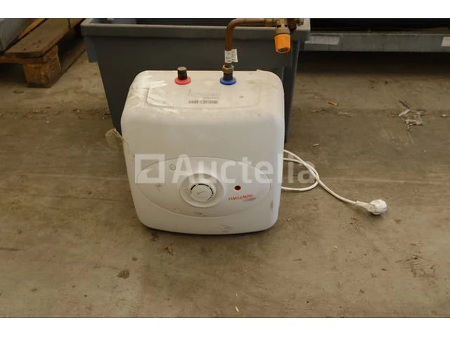 Waterboiler voor onder de gootsteen - afbeelding 1 van  5