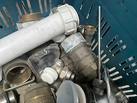 Waterbuis en diverse koppelingen - afbeelding 4 van  13