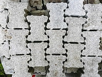 Waterdoorlatende betonklinkers (60x) - afbeelding 1 van  3