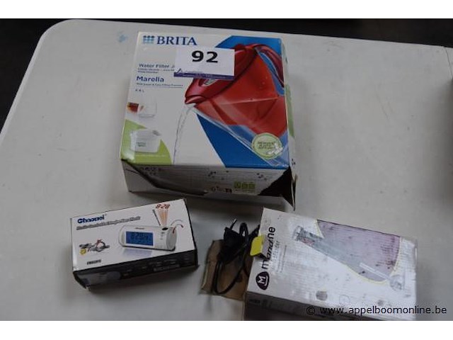 Waterkan met filter - afbeelding 2 van  3