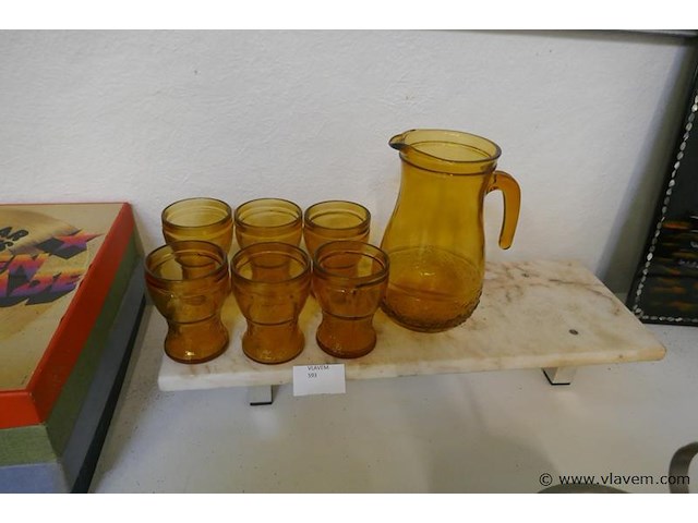 Waterkan met glazen - afbeelding 1 van  1