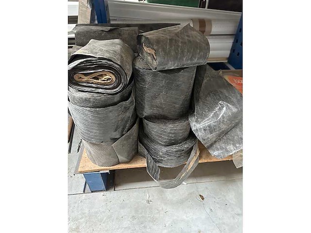 Waterkerende folie dpc & epdm - dpc & epdm - various contractor materials - afbeelding 1 van  2