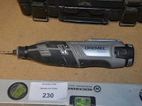 Waterpas, dremel 8220, wipzaag powerplus (4,5,10) - afbeelding 2 van  7