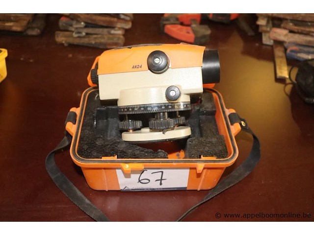 Waterpasinstrument theis an24 - afbeelding 1 van  3