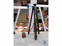 Waterpaslaser met statief