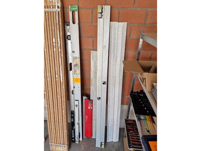 Waterpassen, afsleeplatten, pleistermes - afbeelding 6 van  6