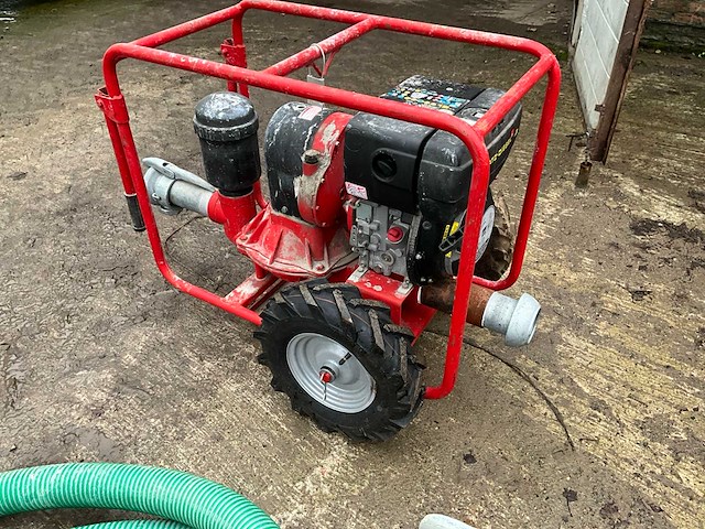 Waterpomp met dieselmotor - afbeelding 14 van  17