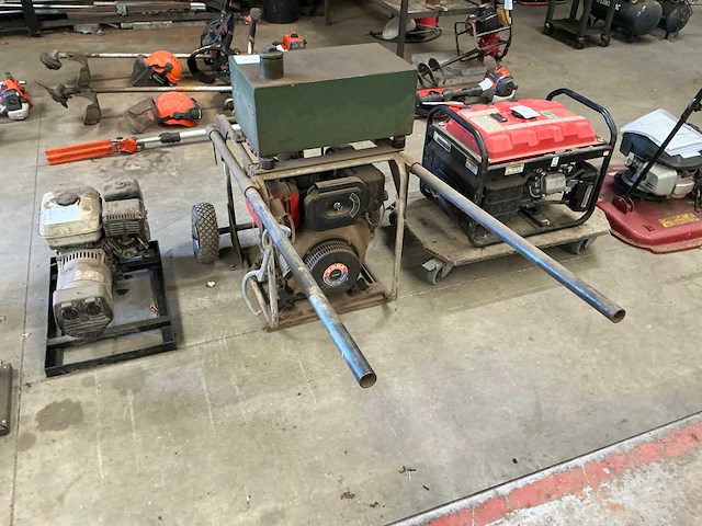 Waterpomp - afbeelding 3 van  9