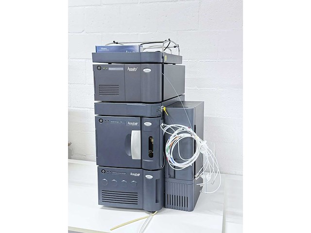 Waters acquity uplc (h-class) pda - chromatograhy (pfz1) - afbeelding 1 van  2