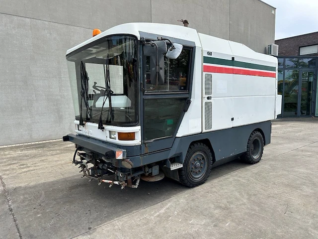 Watersproeier ravo 5002 diesel 1998 - afbeelding 1 van  1