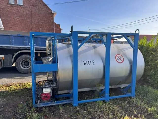 Watertank inox 5000l met benzine honda pomp wt20 - bouwwater tank 5000l - afbeelding 4 van  5
