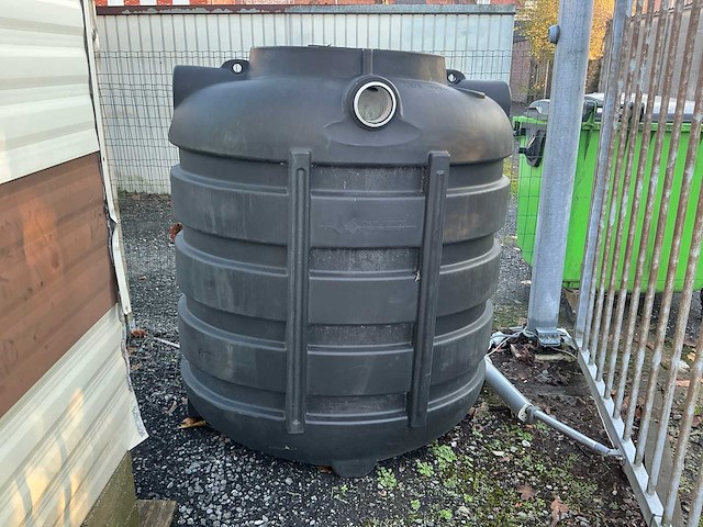 Watertank - afbeelding 1 van  1