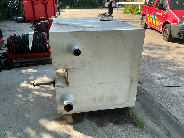 Watertank - afbeelding 3 van  6